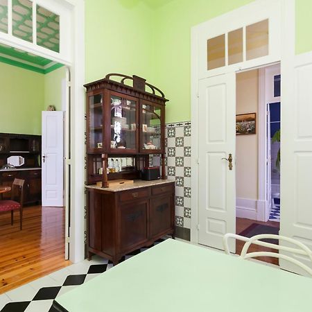אובאר Vintage Balcony Guesthouse מראה חיצוני תמונה