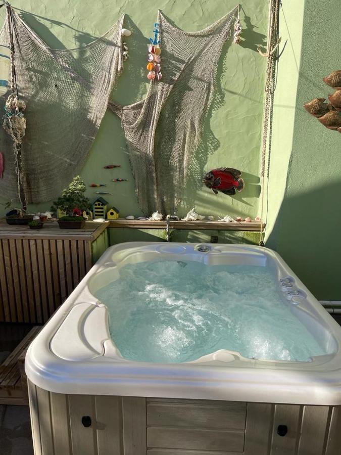אובאר Vintage Balcony Guesthouse מראה חיצוני תמונה
