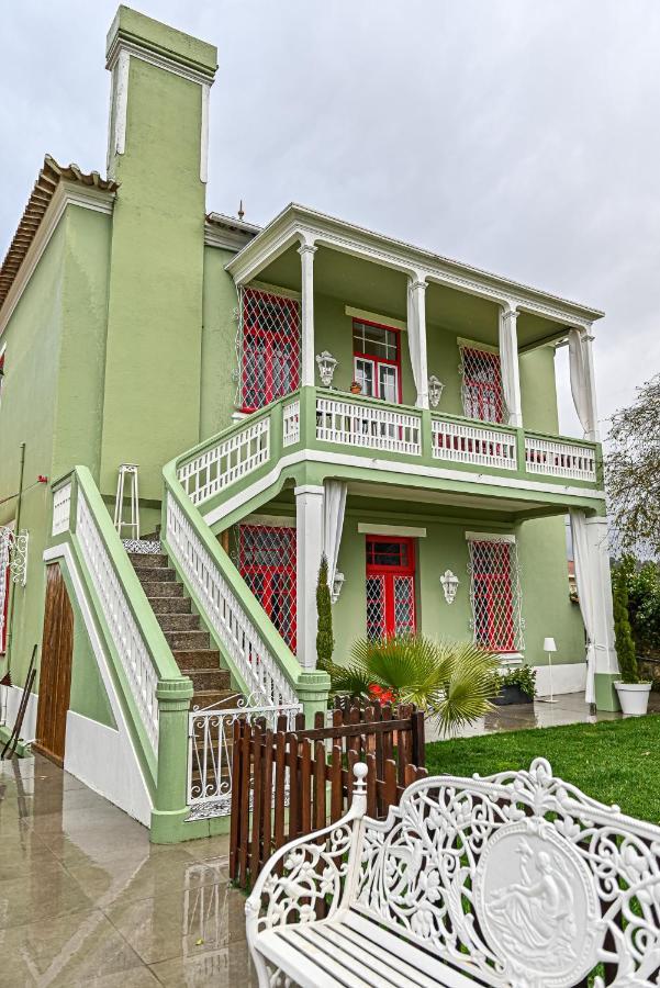 אובאר Vintage Balcony Guesthouse מראה חיצוני תמונה